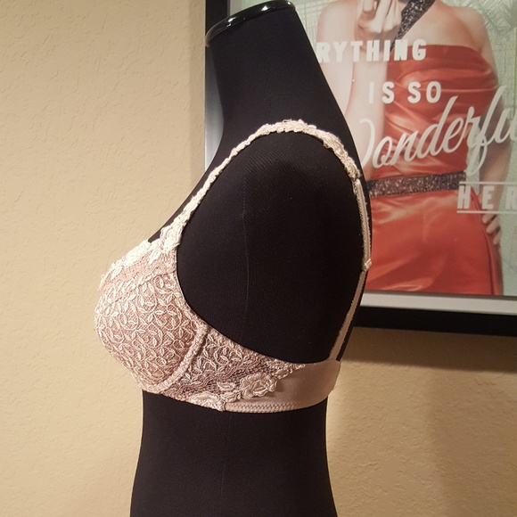 Vingage Intimacy Custom Lace Push Up Bra - Picture 4 of 5